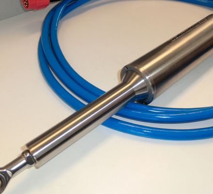 Linear actuator and seal