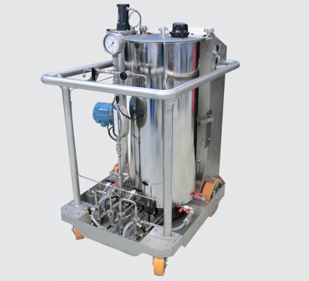 Controlled chemical tracer injection system