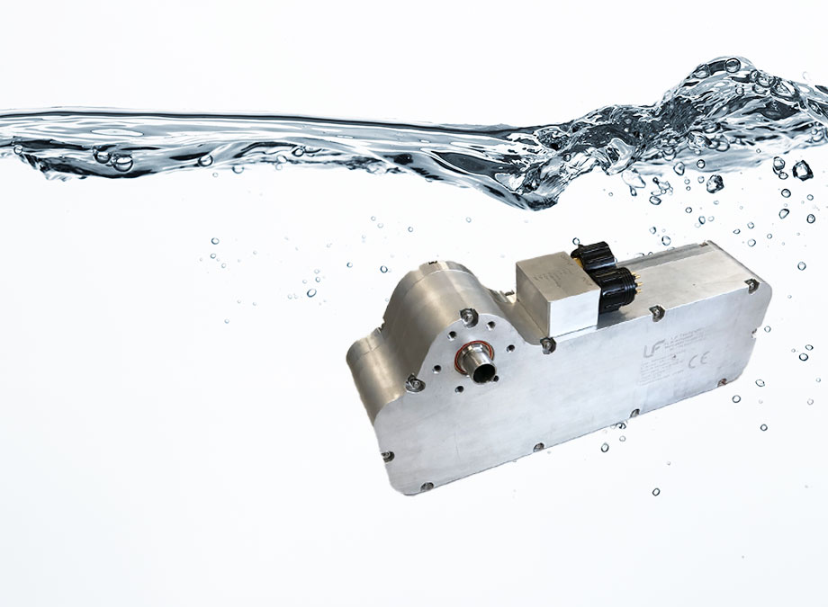 Autonomous subsea electric actuator