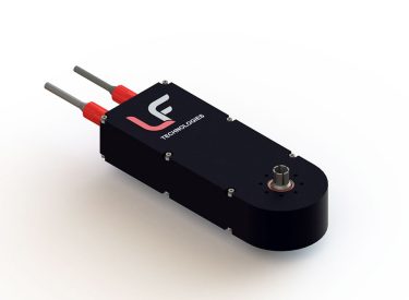 Rotary actuator for submarines and offshore equipment