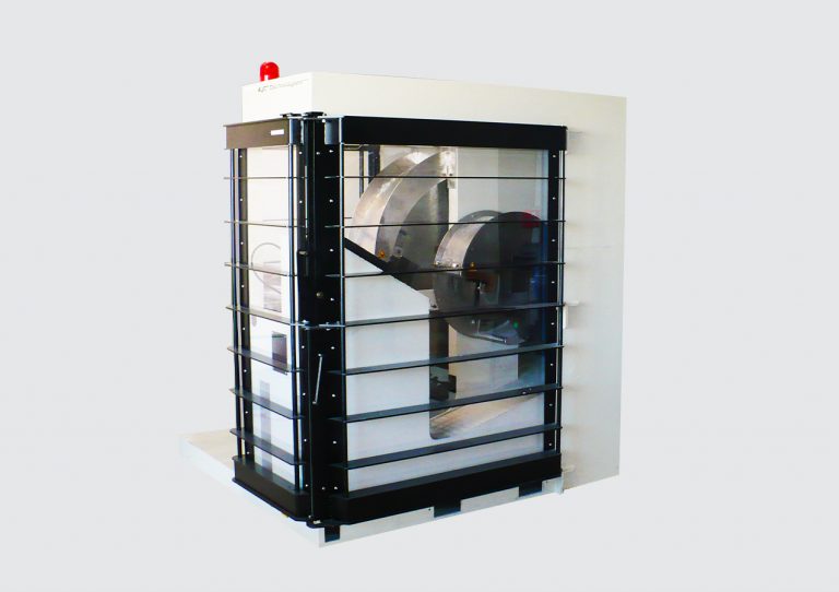 Safety strap traction bench