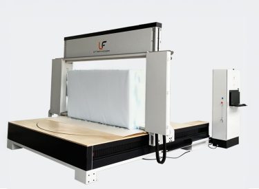 Abrasive wire cutting machine for insulation foam